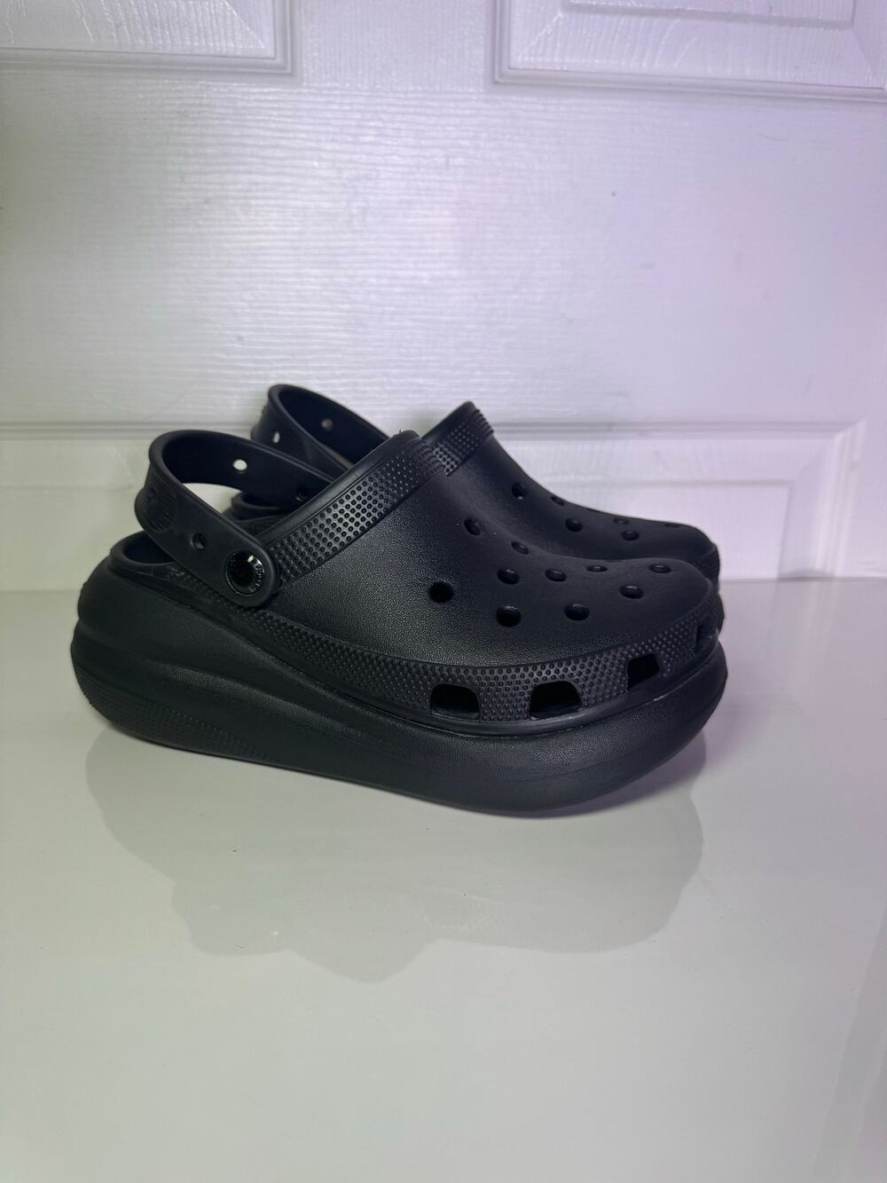 Crocs Classic Crush Clog Black Platform Shoes - Women Size 7 / Men Size 5